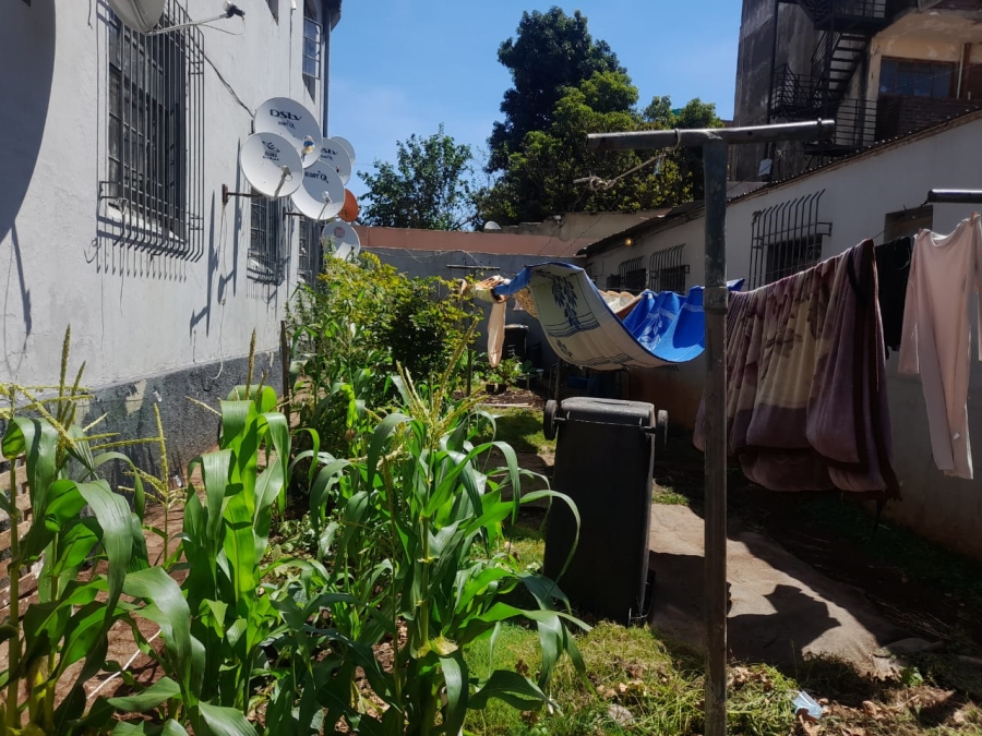 14 Bedroom Property for Sale in Bellevue East Gauteng