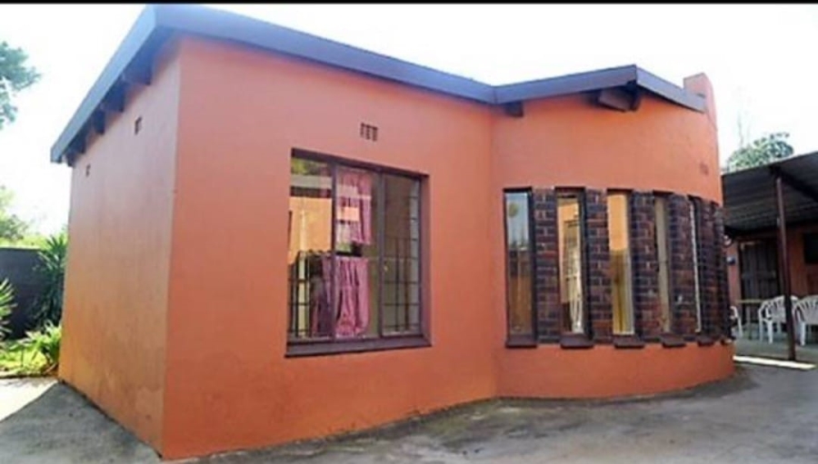 To Let 1 Bedroom Property for Rent in Fontainebleau Gauteng