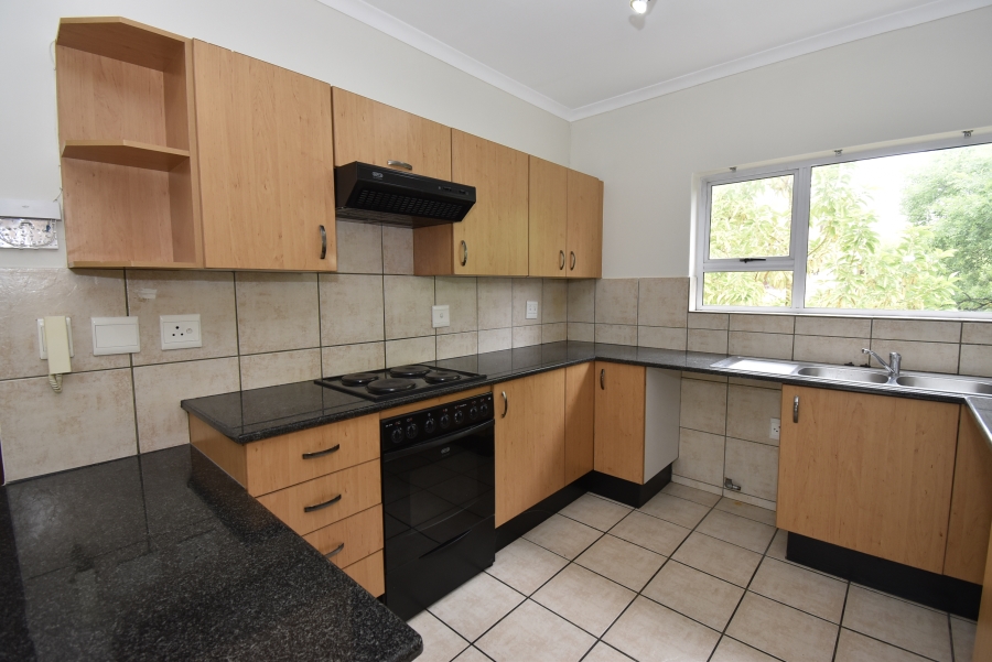 To Let 2 Bedroom Property for Rent in Bryanston Gauteng