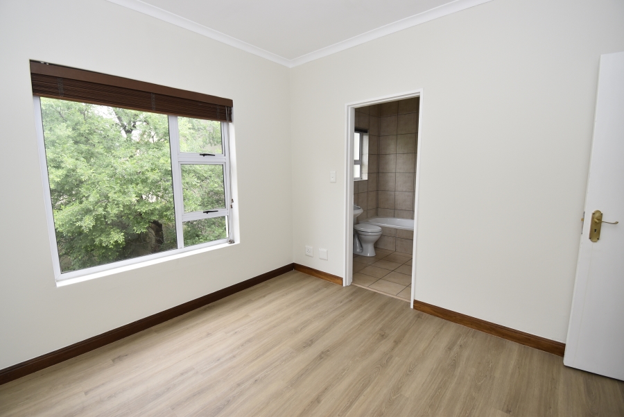 To Let 2 Bedroom Property for Rent in Bryanston Gauteng