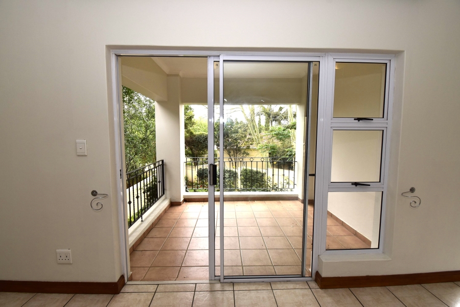 To Let 2 Bedroom Property for Rent in Bryanston Gauteng