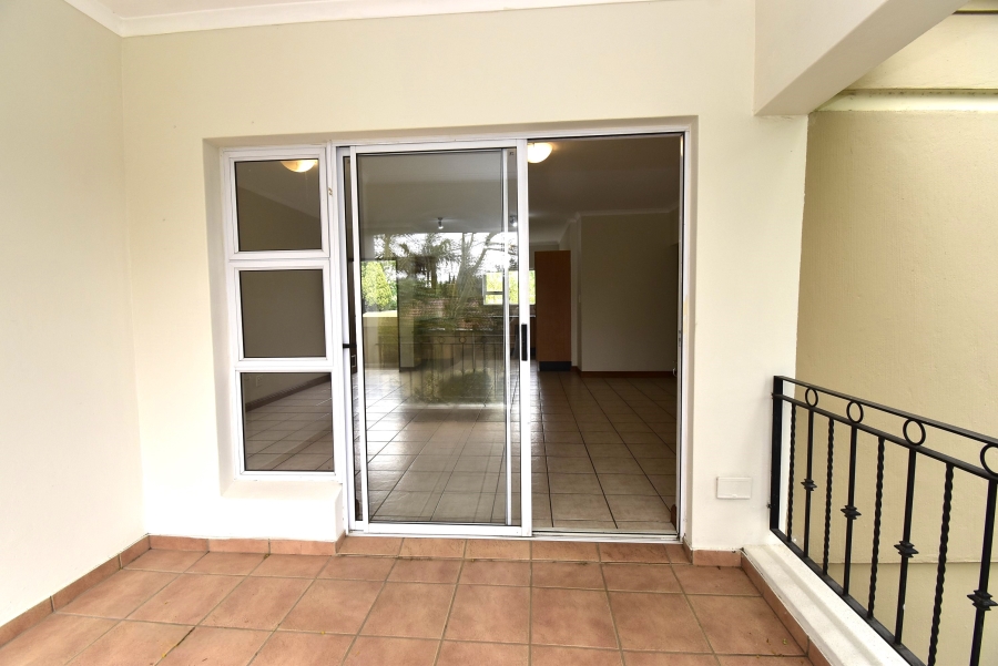 To Let 2 Bedroom Property for Rent in Bryanston Gauteng