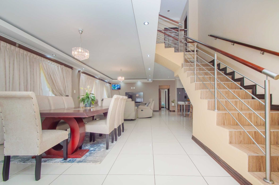To Let 5 Bedroom Property for Rent in Randpark Ridge Gauteng