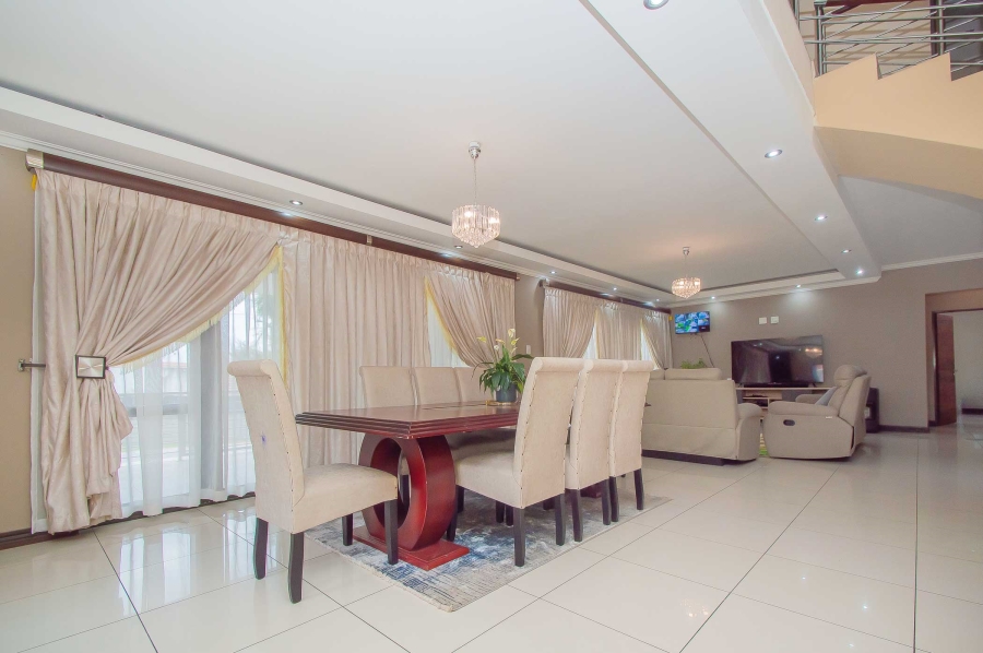 To Let 5 Bedroom Property for Rent in Randpark Ridge Gauteng