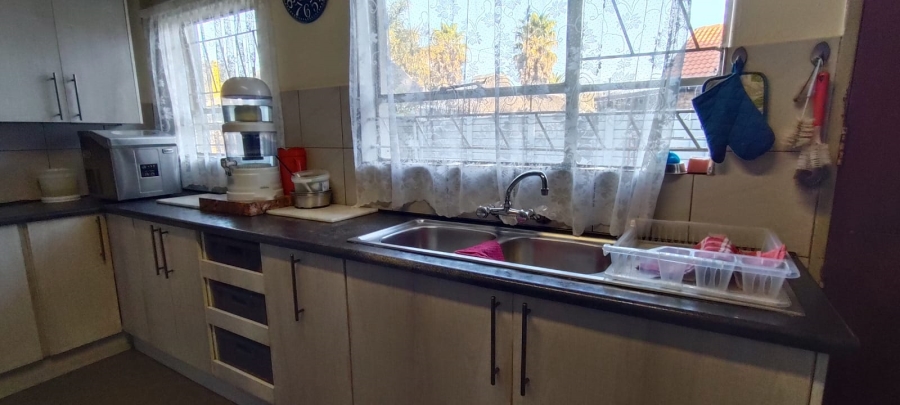 3 Bedroom Property for Sale in Culemborg Park Gauteng