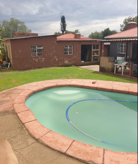 2 Bedroom Property for Sale in South Hills Gauteng