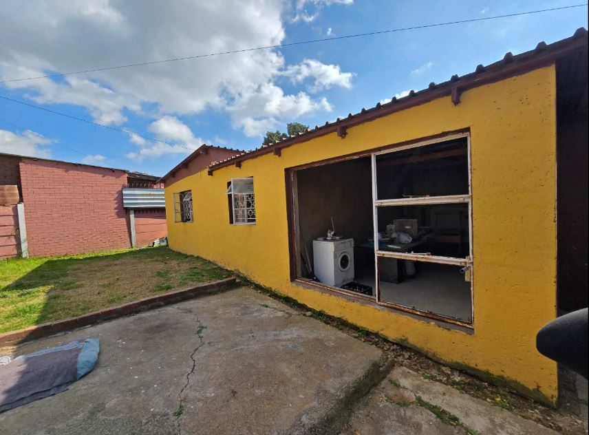 2 Bedroom Property for Sale in South Hills Gauteng