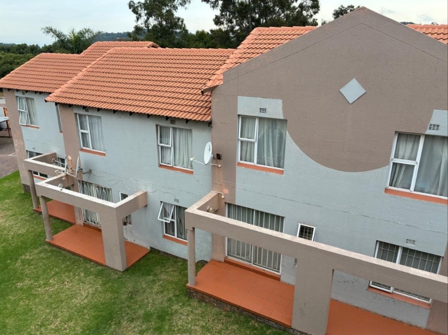 2 Bedroom Property for Sale in Meredale Gauteng