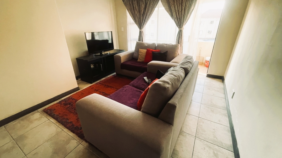 2 Bedroom Property for Sale in Grand Central Gauteng