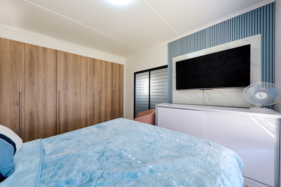 3 Bedroom Property for Sale in Crowthorne AH Gauteng