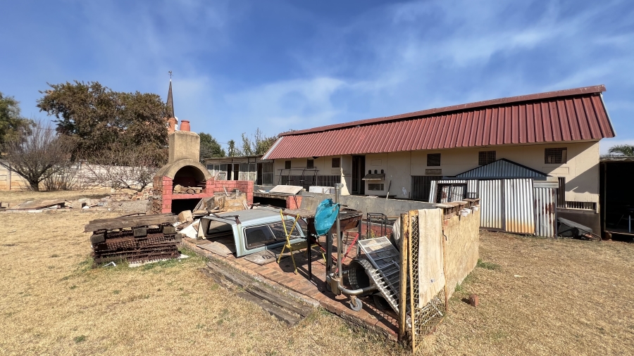 3 Bedroom Property for Sale in Westonaria Gauteng