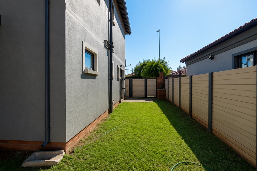 3 Bedroom Property for Sale in Andeon AH Gauteng