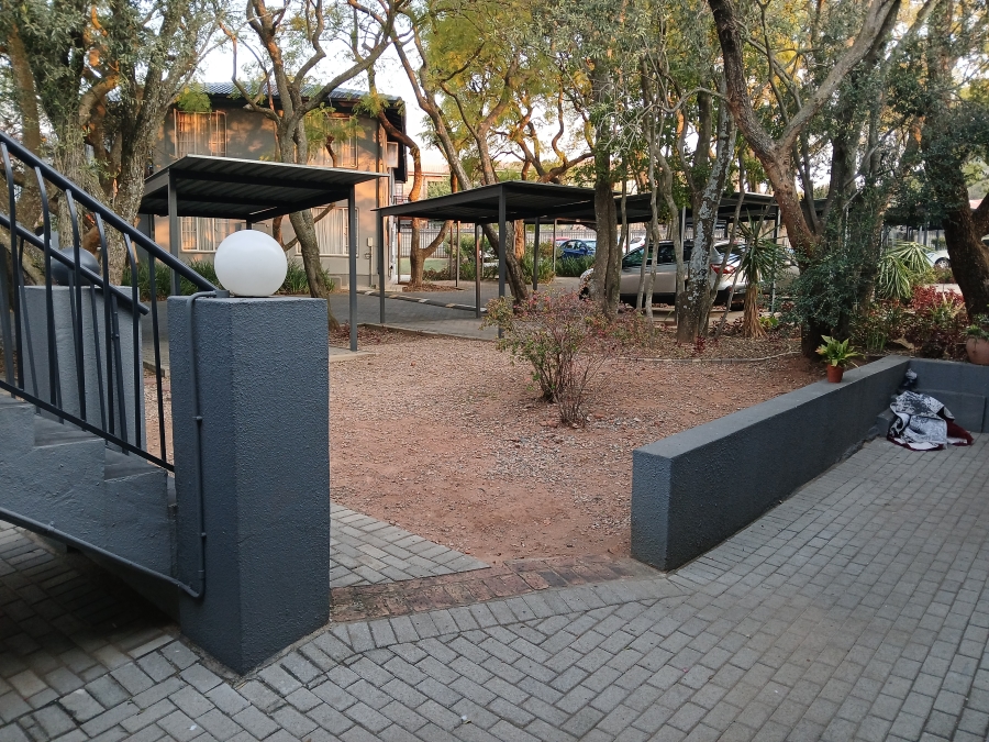To Let 2 Bedroom Property for Rent in Boskruin Gauteng