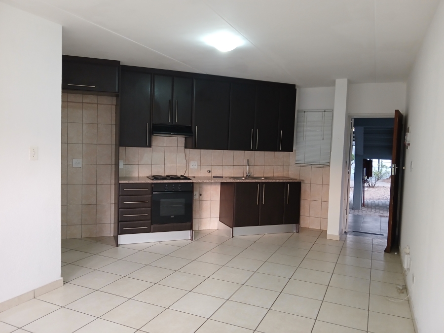 To Let 2 Bedroom Property for Rent in Boskruin Gauteng