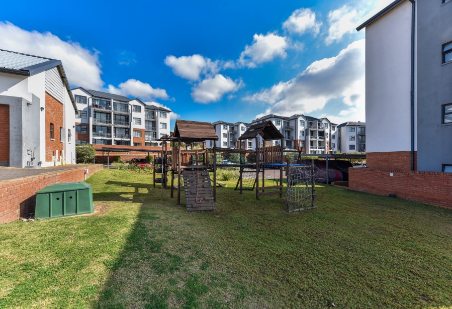 To Let 2 Bedroom Property for Rent in Paradiso Gauteng