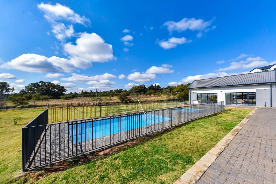 To Let 2 Bedroom Property for Rent in Paradiso Gauteng