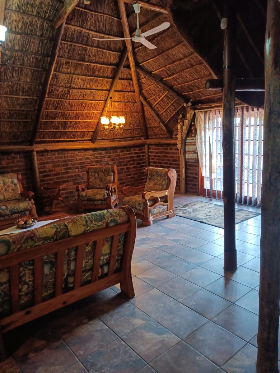 8 Bedroom Property for Sale in Daleside Gauteng