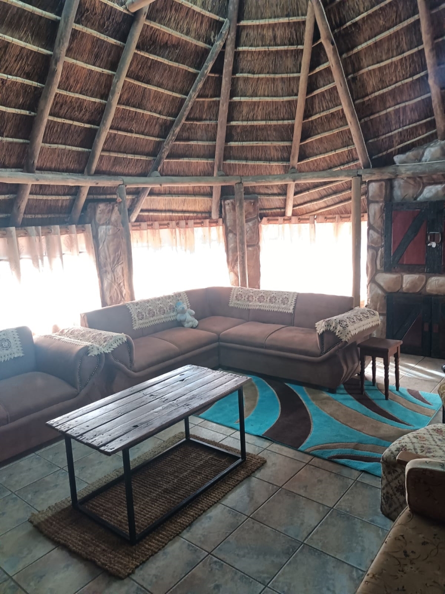 8 Bedroom Property for Sale in Daleside Gauteng