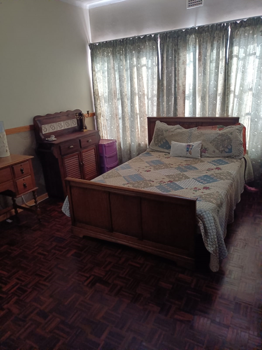 8 Bedroom Property for Sale in Daleside Gauteng