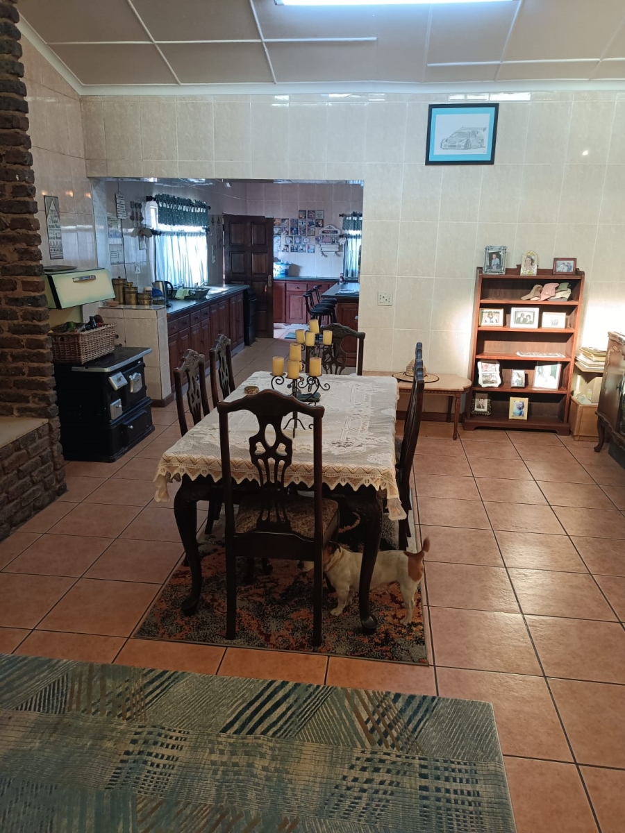 8 Bedroom Property for Sale in Daleside Gauteng