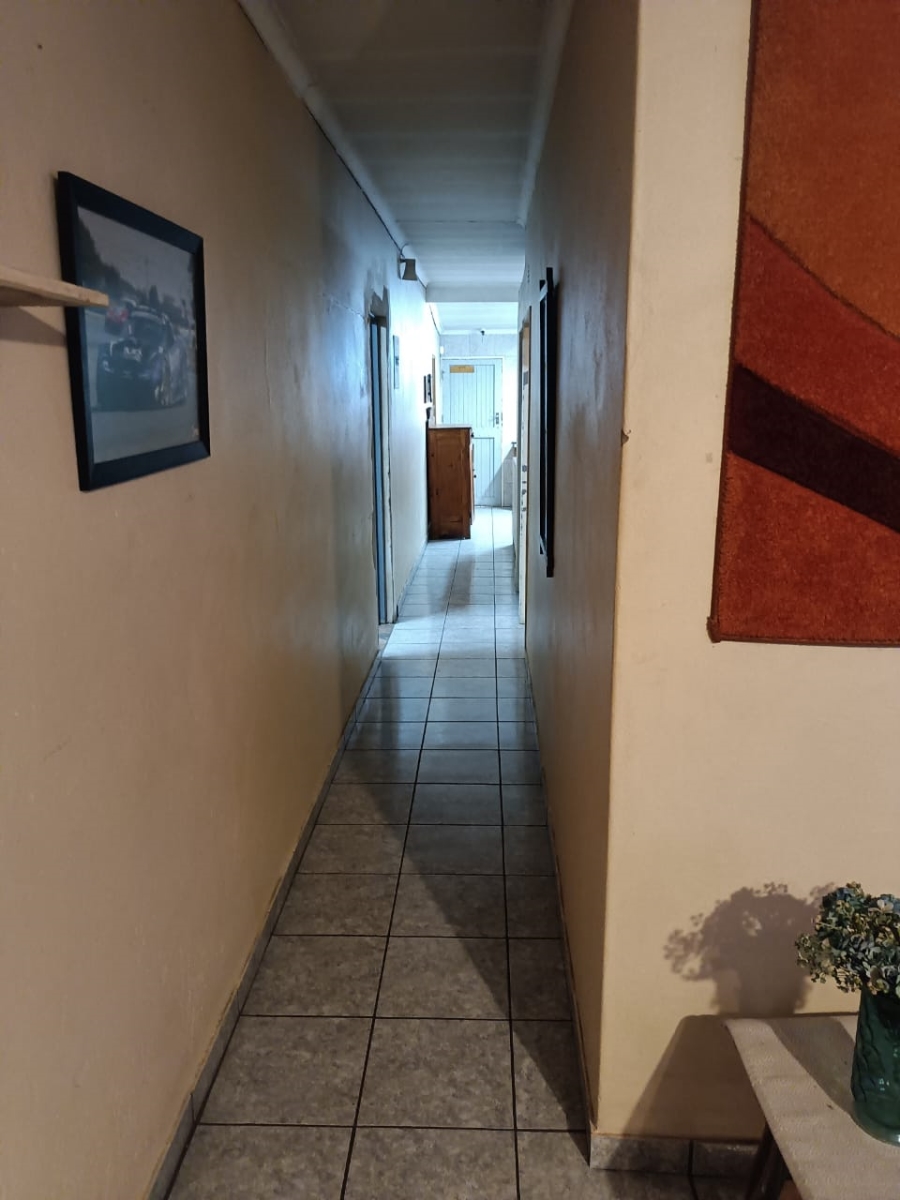8 Bedroom Property for Sale in Daleside Gauteng