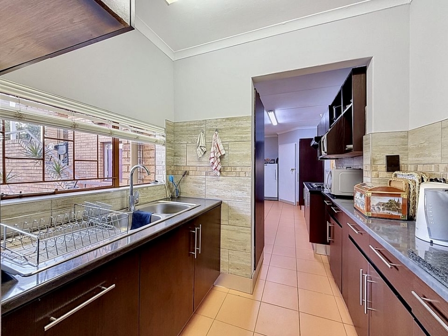 4 Bedroom Property for Sale in Erasmuskloof Gauteng