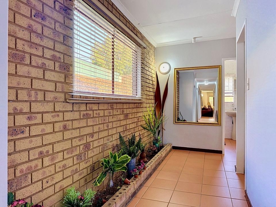 4 Bedroom Property for Sale in Erasmuskloof Gauteng