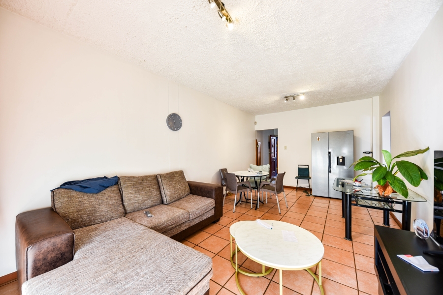 2 Bedroom Property for Sale in Waterkloof Glen Gauteng