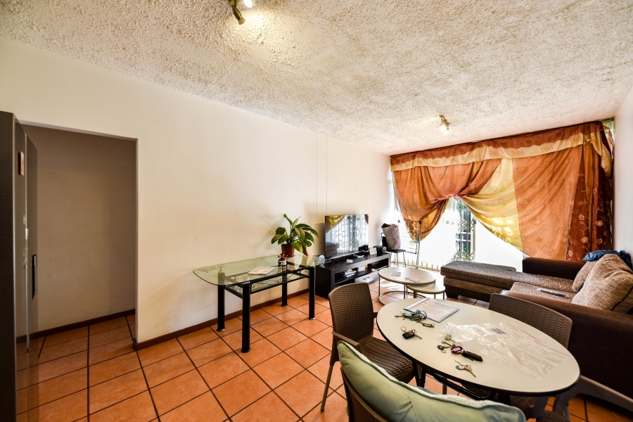 2 Bedroom Property for Sale in Waterkloof Glen Gauteng