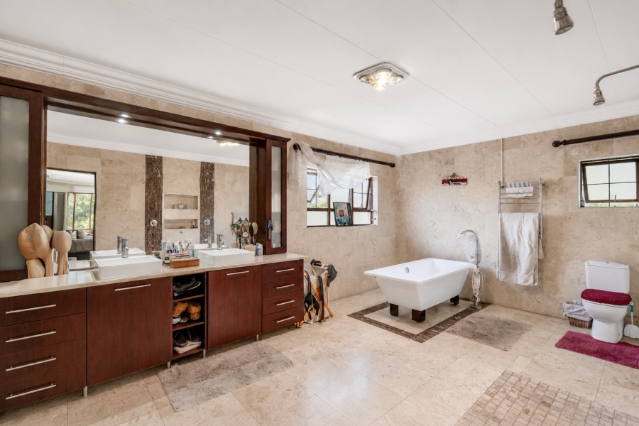 4 Bedroom Property for Sale in Olympus AH Gauteng