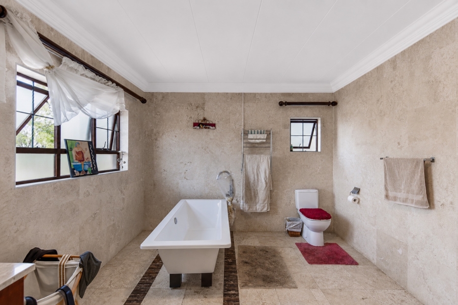 4 Bedroom Property for Sale in Olympus AH Gauteng