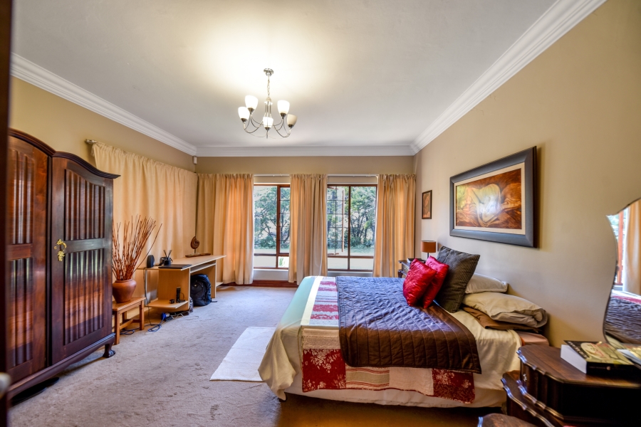 4 Bedroom Property for Sale in Olympus AH Gauteng