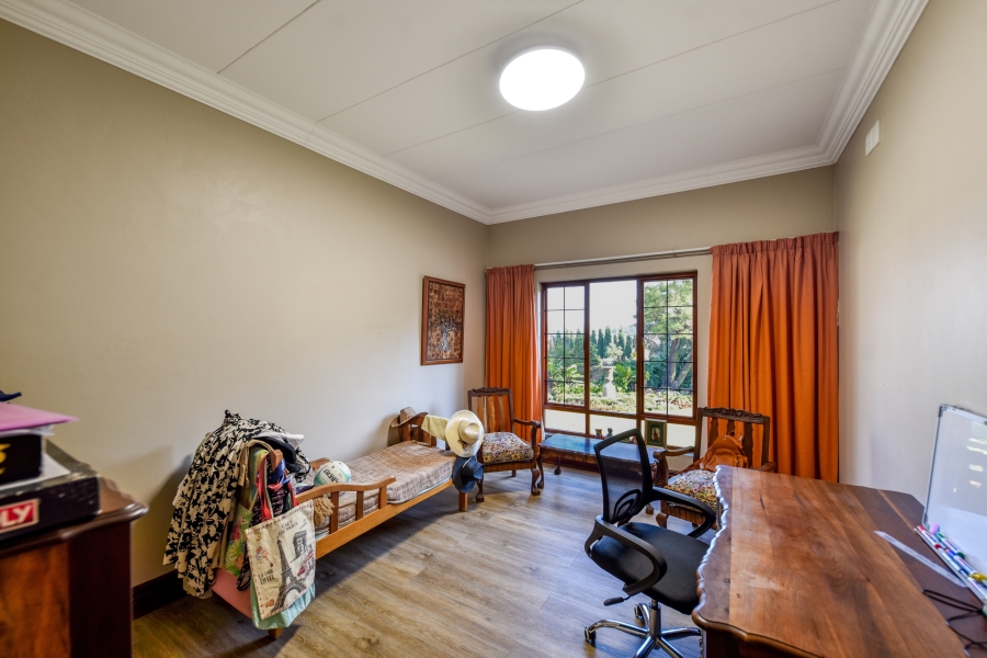 4 Bedroom Property for Sale in Olympus AH Gauteng