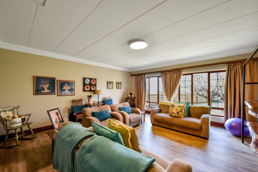 4 Bedroom Property for Sale in Olympus AH Gauteng