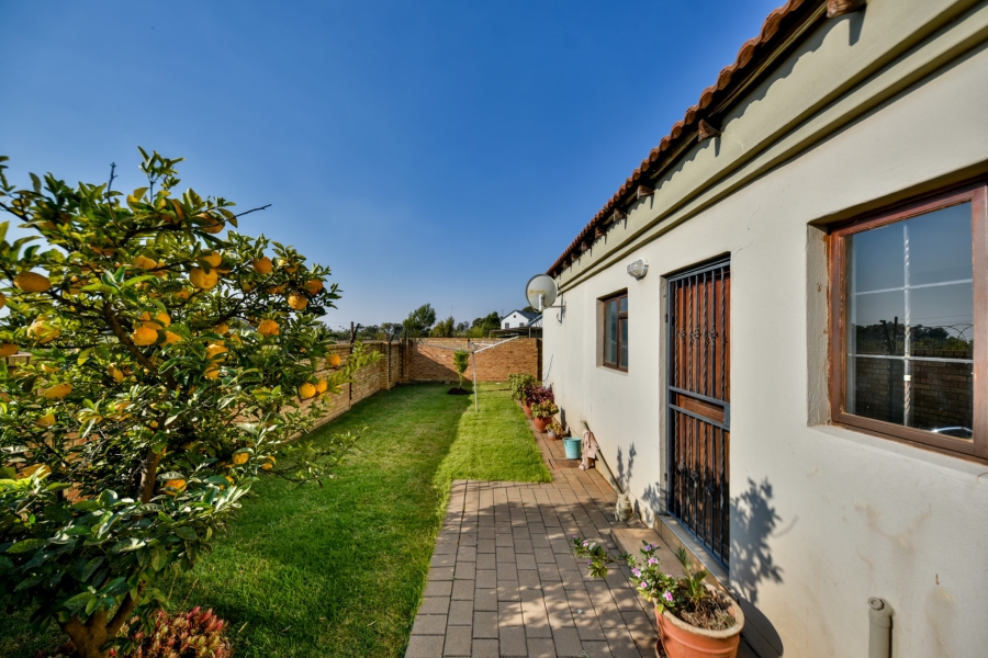 4 Bedroom Property for Sale in Olympus AH Gauteng