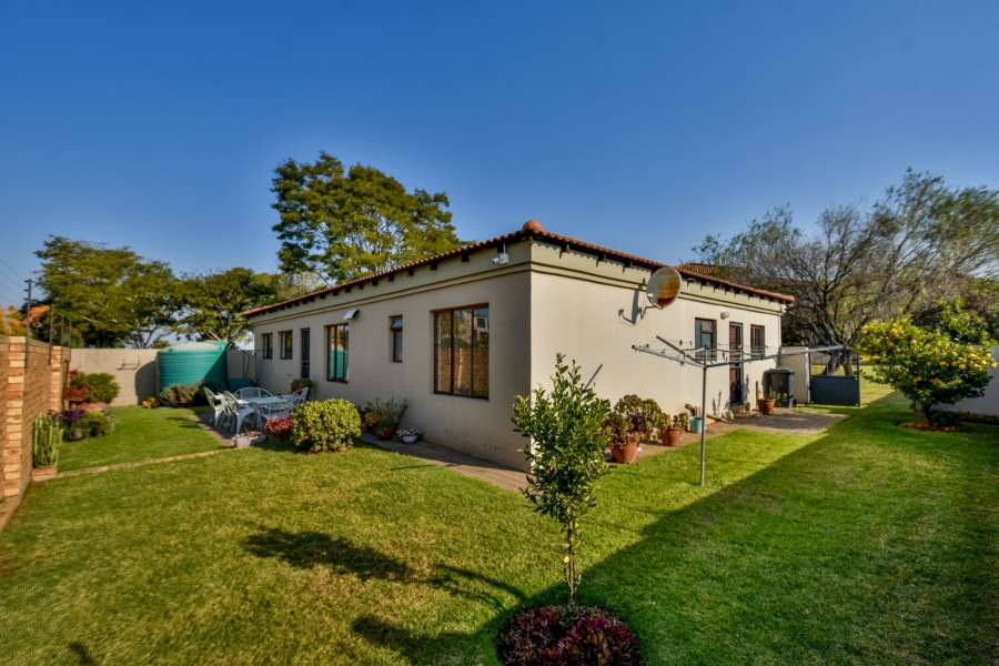 4 Bedroom Property for Sale in Olympus AH Gauteng
