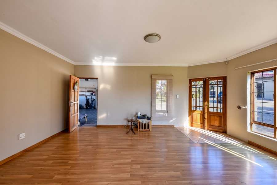 4 Bedroom Property for Sale in Olympus AH Gauteng