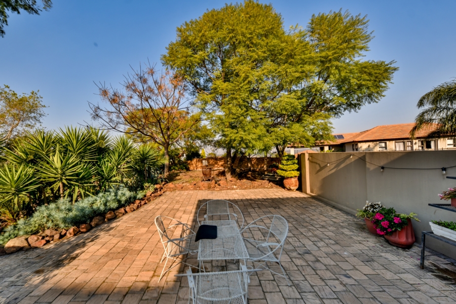4 Bedroom Property for Sale in Olympus AH Gauteng