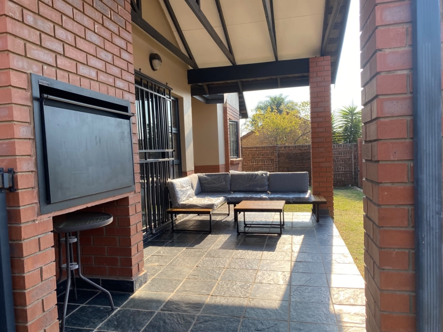 3 Bedroom Property for Sale in Equestria Gauteng
