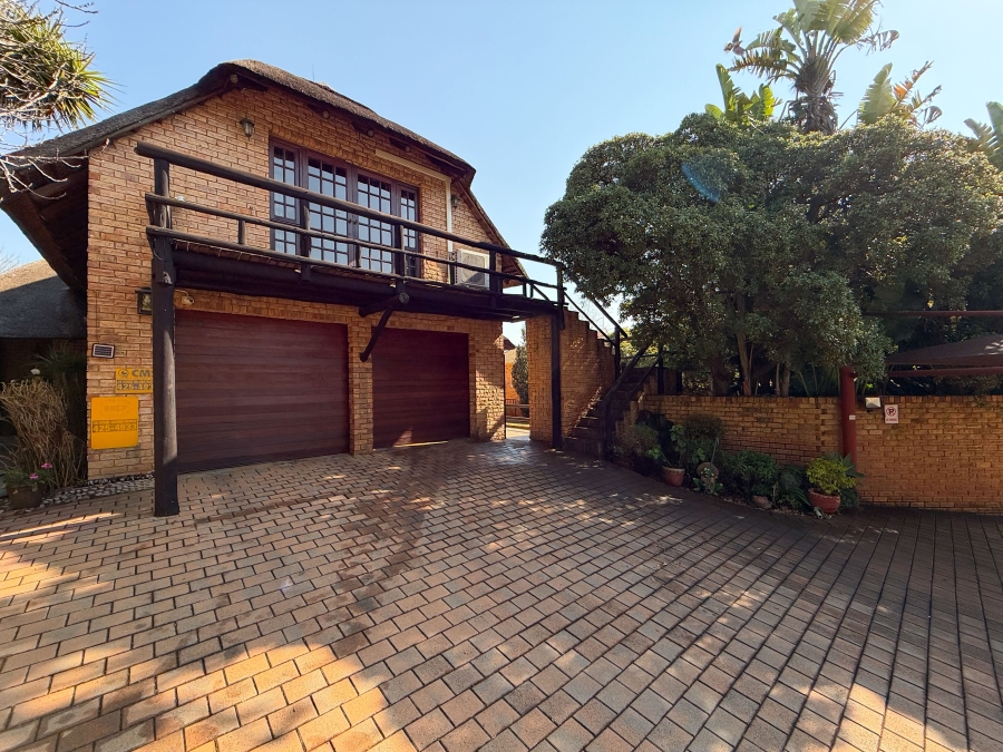 4 Bedroom Property for Sale in Northvilla Gauteng