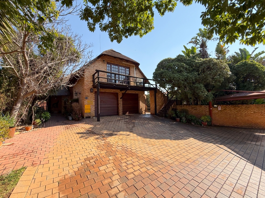 4 Bedroom Property for Sale in Northvilla Gauteng
