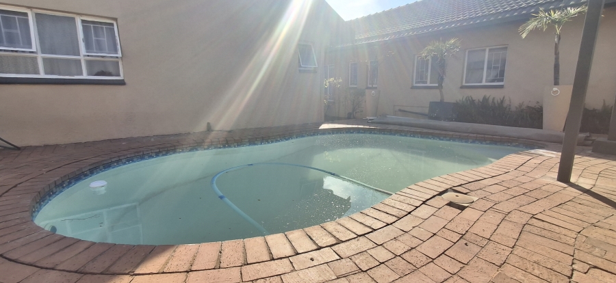 5 Bedroom Property for Sale in Wonderboom AH Gauteng