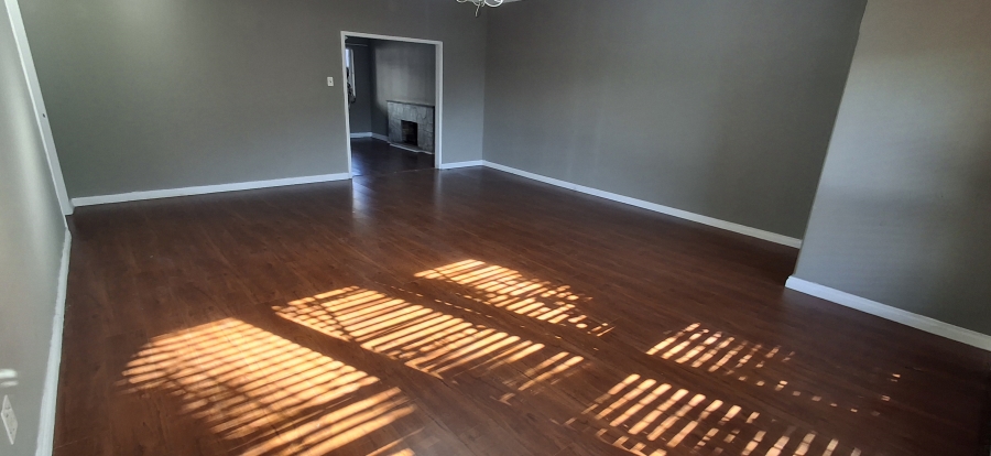 6 Bedroom Property for Sale in Annlin Gauteng