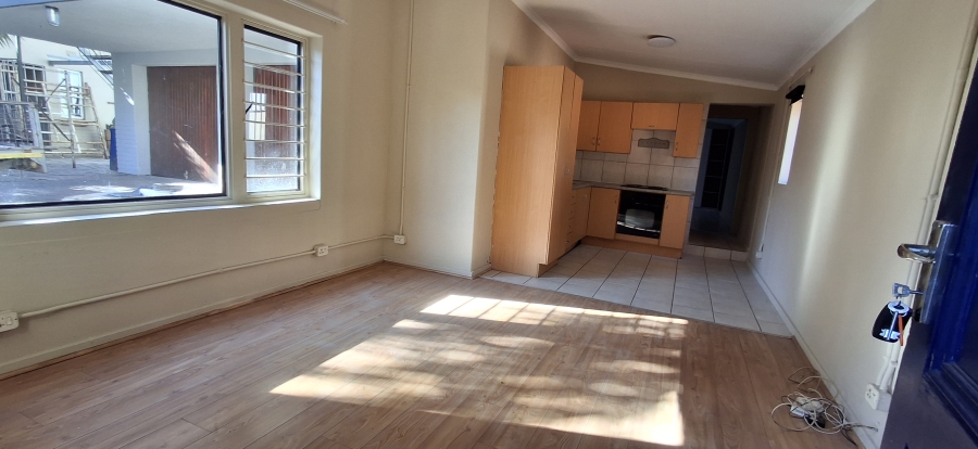 6 Bedroom Property for Sale in Annlin Gauteng