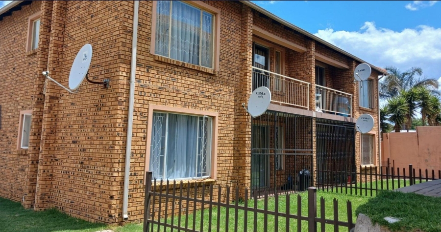 2 Bedroom Property for Sale in Rosettenville Gauteng