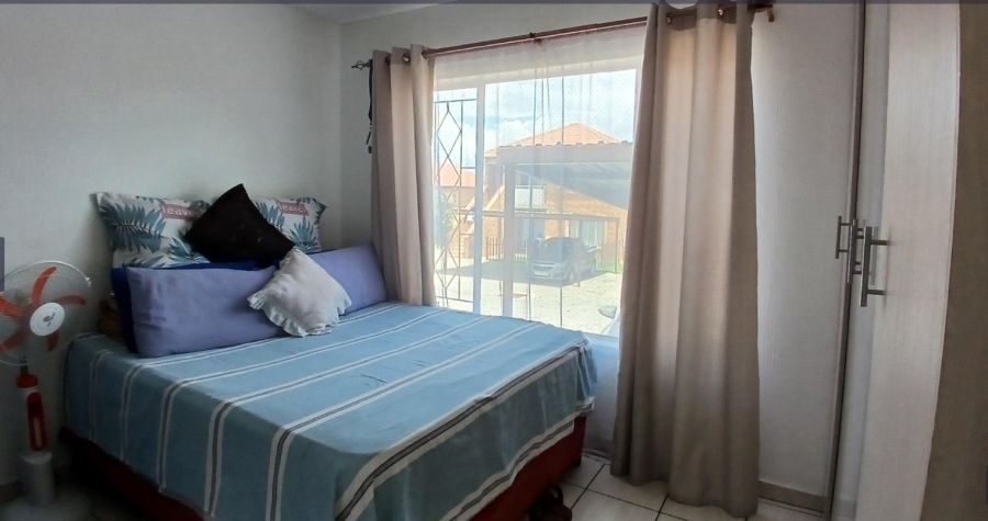 2 Bedroom Property for Sale in Rosettenville Gauteng