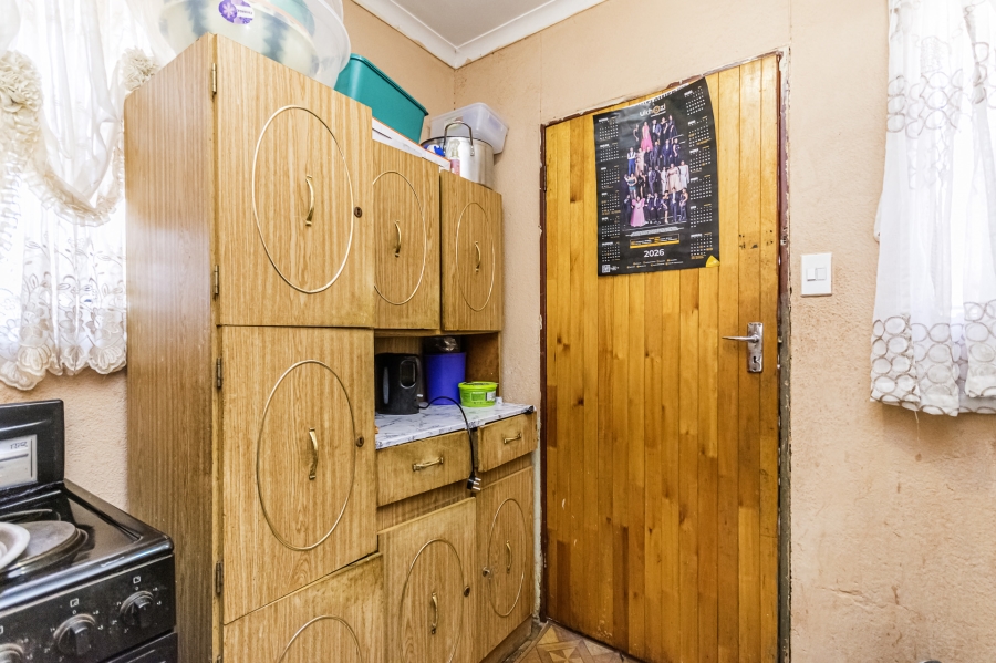 2 Bedroom Property for Sale in Kagiso Gauteng