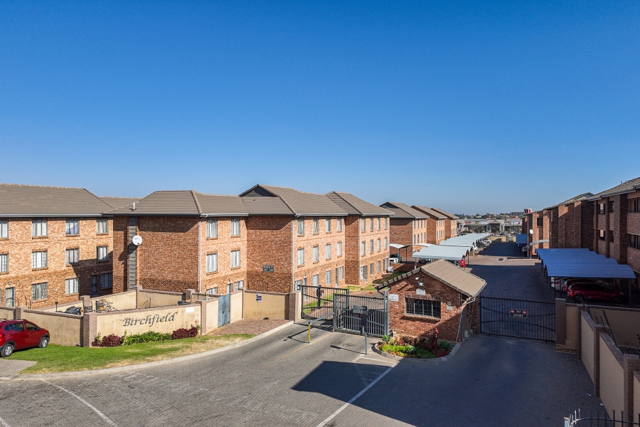 1 Bedroom Property for Sale in Grand Central Gauteng