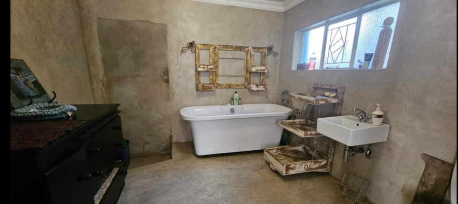 5 Bedroom Property for Sale in Rietfontein Gauteng