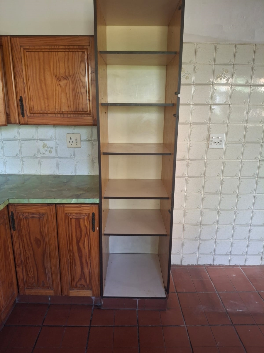 5 Bedroom Property for Sale in Rietfontein Gauteng